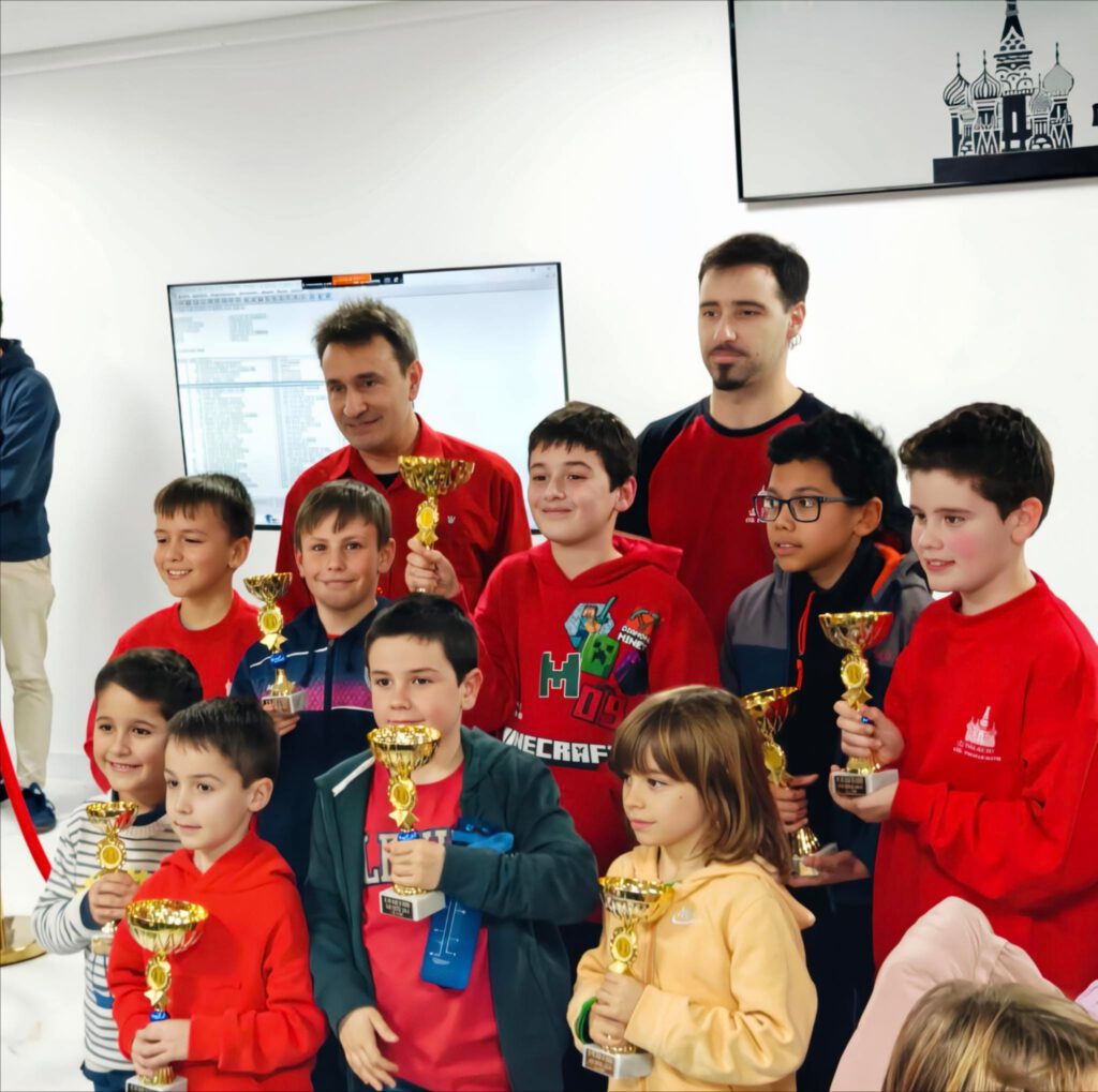 TORNEO POR EDADES PARA PIONEROS: EN ENERO SUPERAMOS TODAS LAS MARCAS.