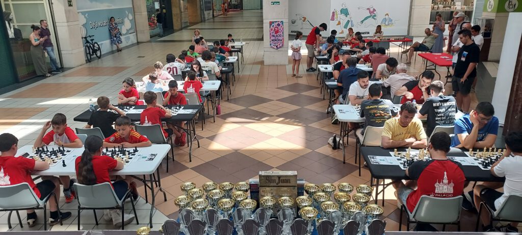 VII Festival C.C. Augusta. Otro día grande para el ajedrez.
